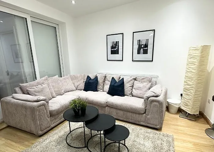 Retreat To A Stylish Ensuite In London