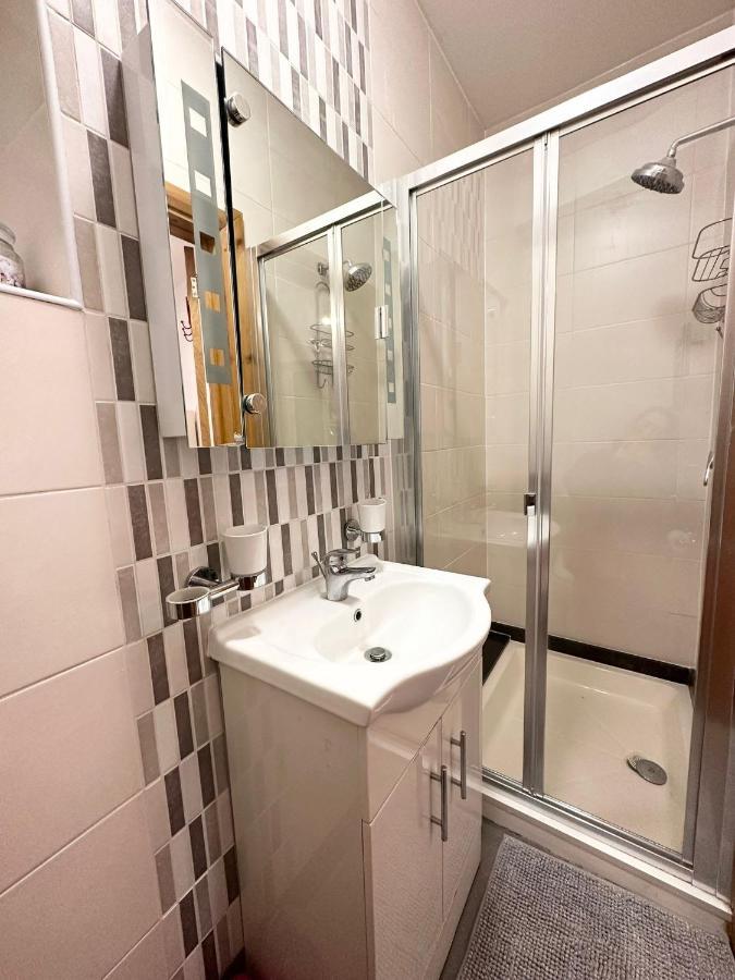 Hébergement de vacances Retreat To A Stylish Ensuite In